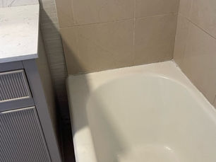 Why Is My Bathtub Peeling After Being Reglazed?