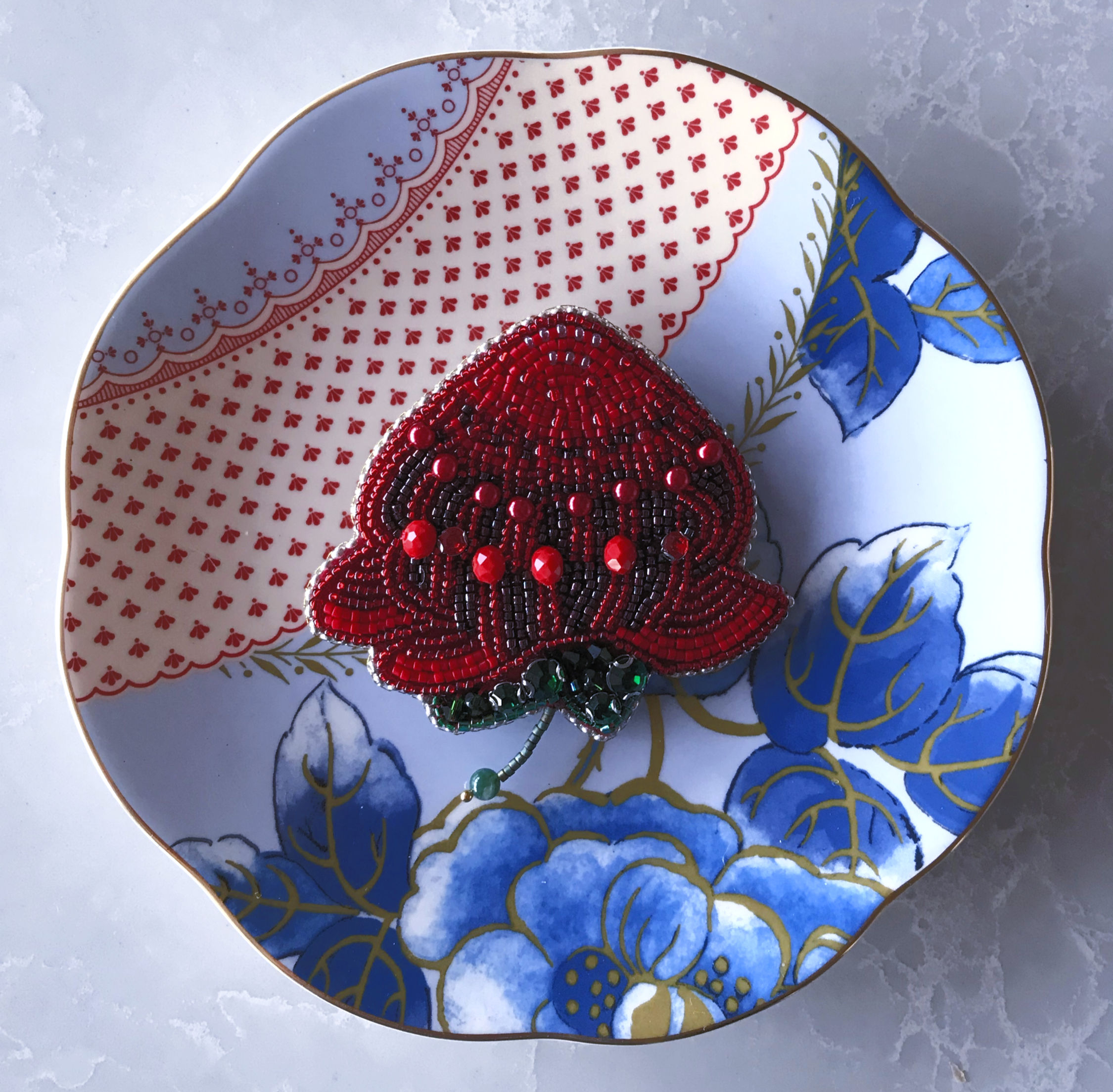 Brooch Waratah