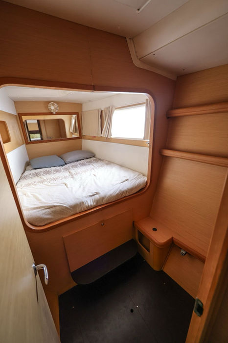 Birth 44ft Sunshine Catamaran El Cielo Cozumel