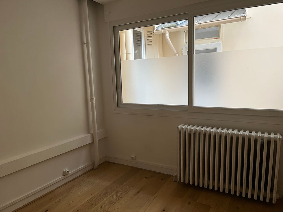 Miniature : Bureau 9m2 - Porte Maillot