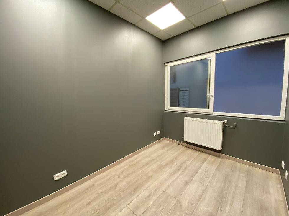 Bureau 9 m2 - Neuilly