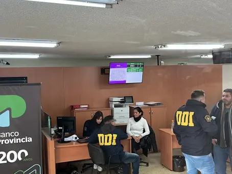 Intento de robo en el Banco Provincia de 1 y 67