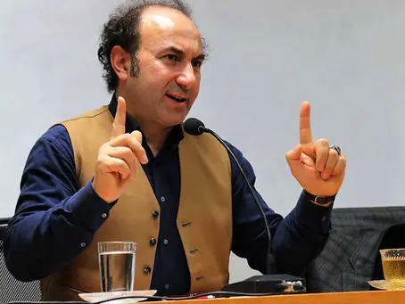 Prof. Dr. Şaban Ali Düzgün'ün konuşmacı olduğu "İhya ve İnşâ Arasında İmam Mâturidi'nin Mirasını Konumlandırma" başlıklı söyleşi 18.06.2025 tarihinde Türk Aydınları Vakfı'nda düzenlendi. Prof. Dr. Şaban Ali Düzgün, söyleşide İmam Maturidi'yi merkeze alarak İslami ilimler içindeki çeşitli tartışmalara yollamalar yaparak, aklı ön plana alan dini yorumların önemini vurguladı.
