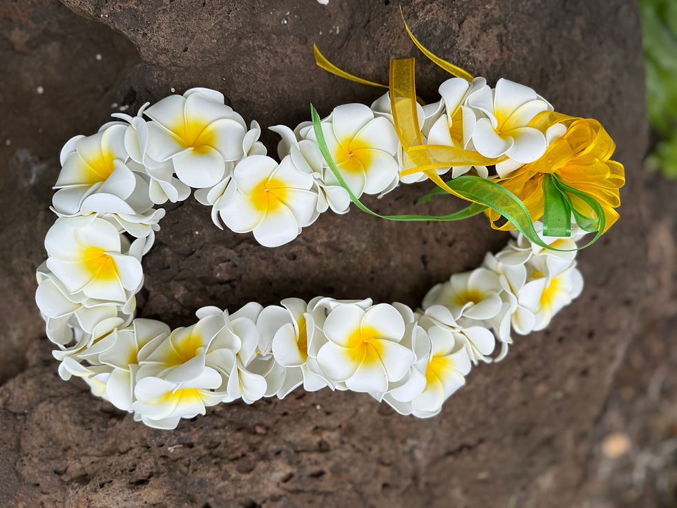 Thumbnail: Classic Plumeria Lei - Classic Plumeria Lei Collection