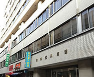 サンプラン不動産の外観