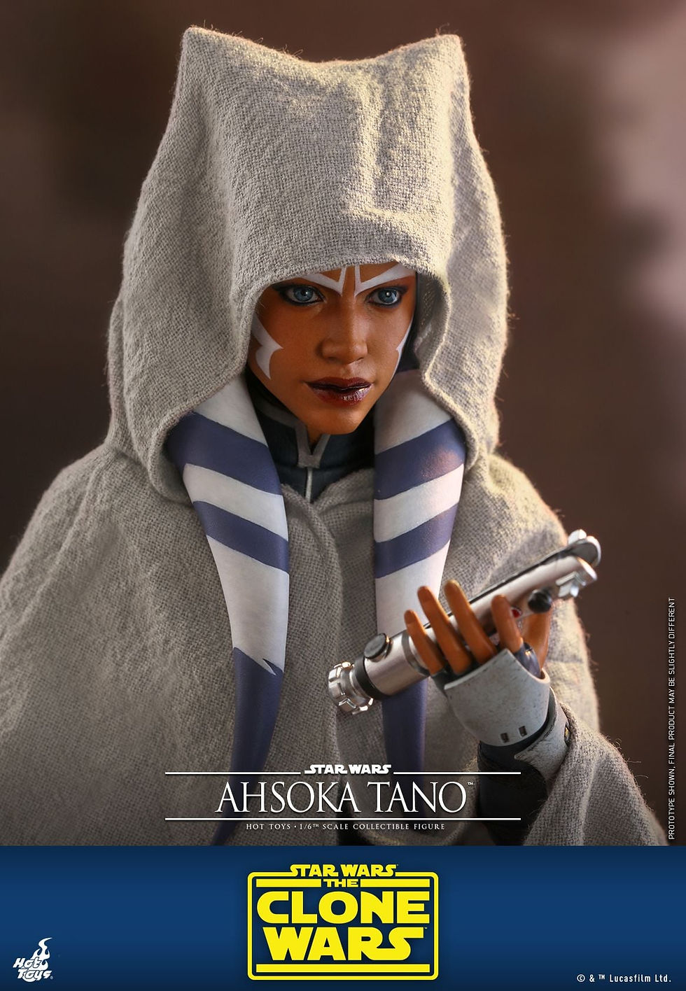 HOT TOYS 1/6 : STAR WARS: THE CLONE WARS™ AHSOKA TANO™