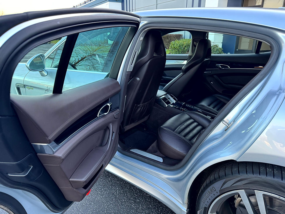 Thumbnail: 2015 Porsche Panamera S E-HYBRID