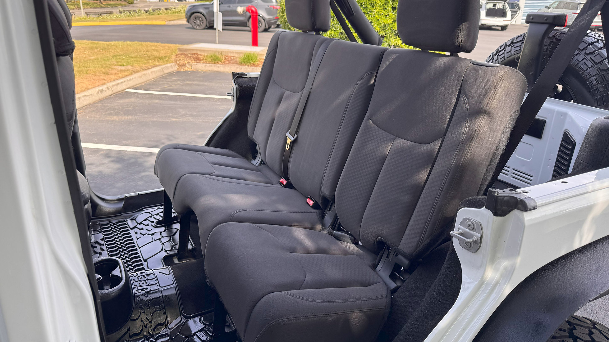 2017 Jeep Wrangler Unlimited Sport - Photo 11