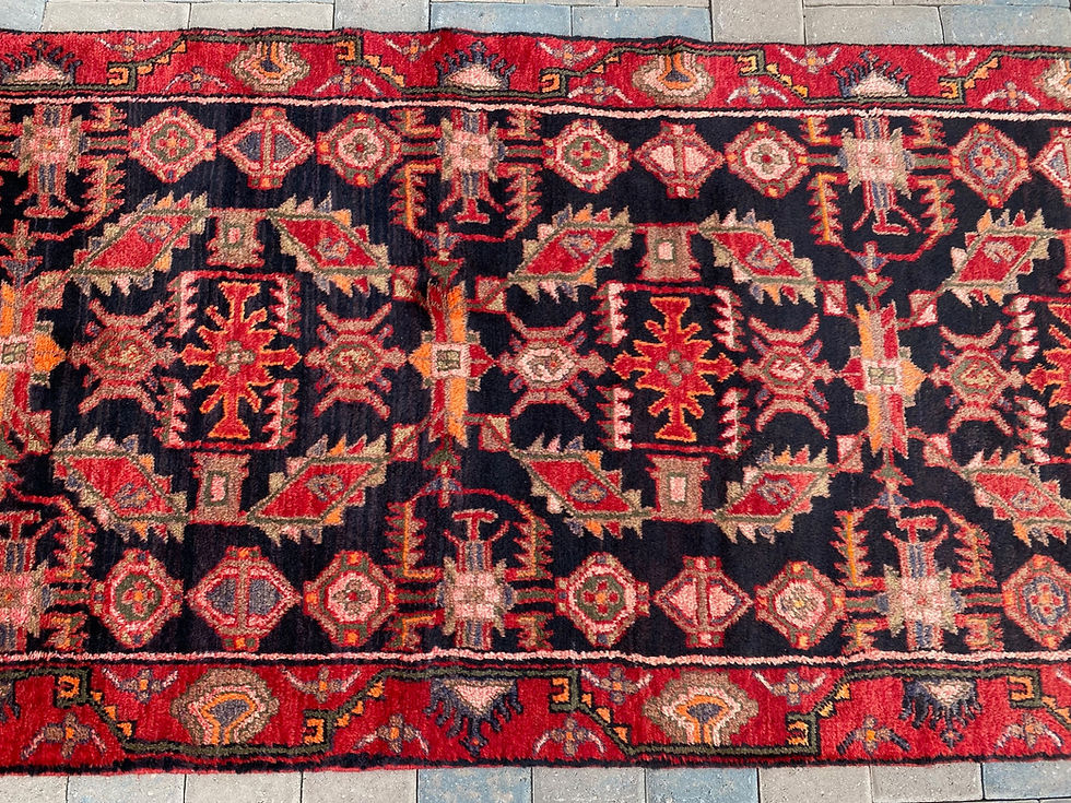 Thumbnail: Persian Hamedan Runner