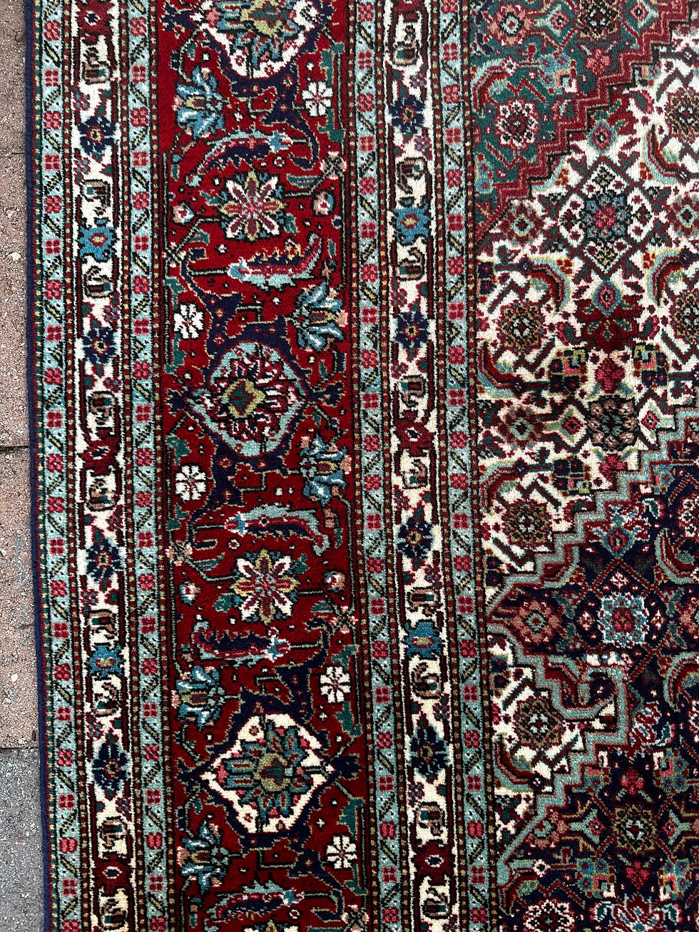 Thumbnail: Vintage Handmade Persian Tabriz
