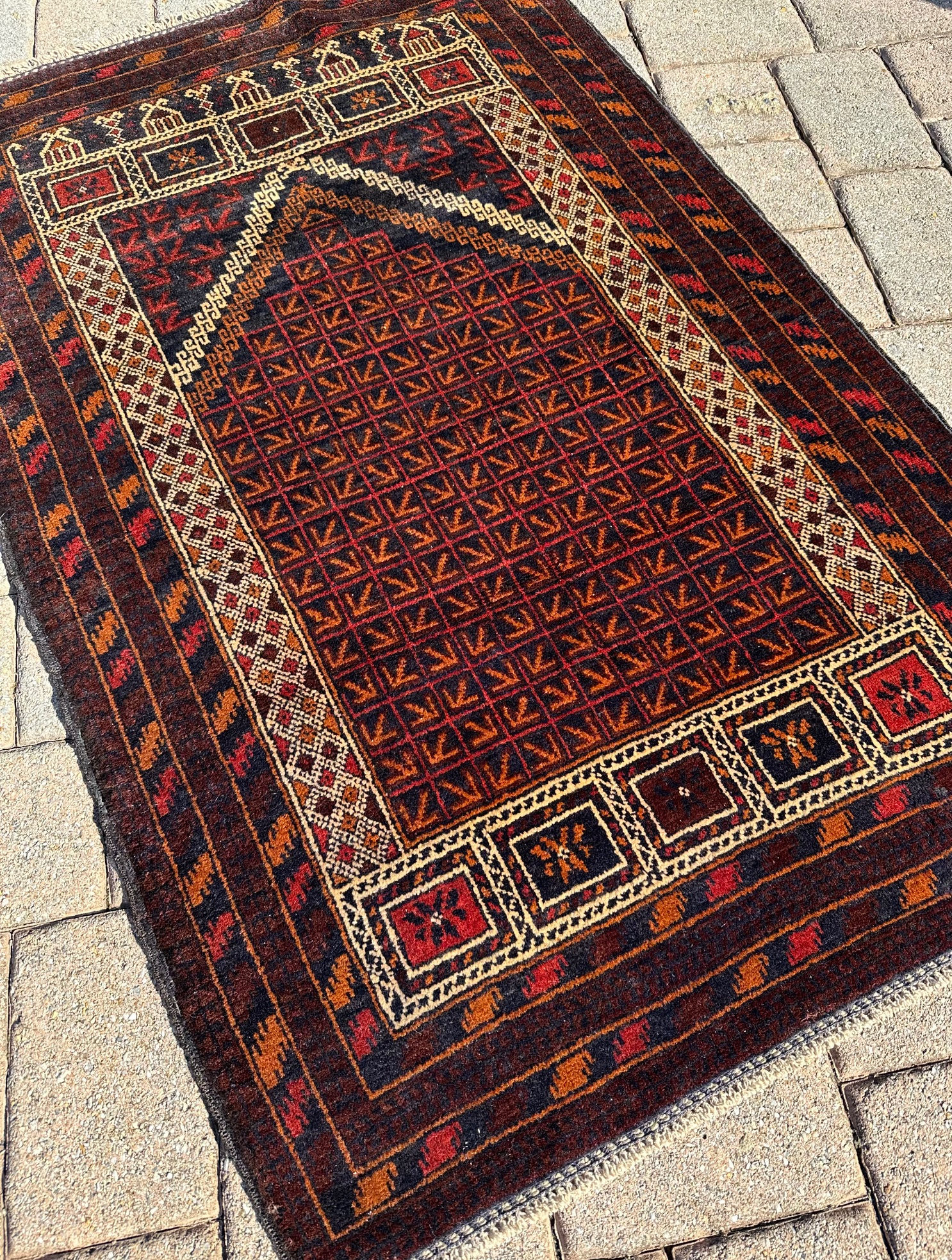 Handmade Vintage Afghan Baluch Prayer Rug/Accent Rug