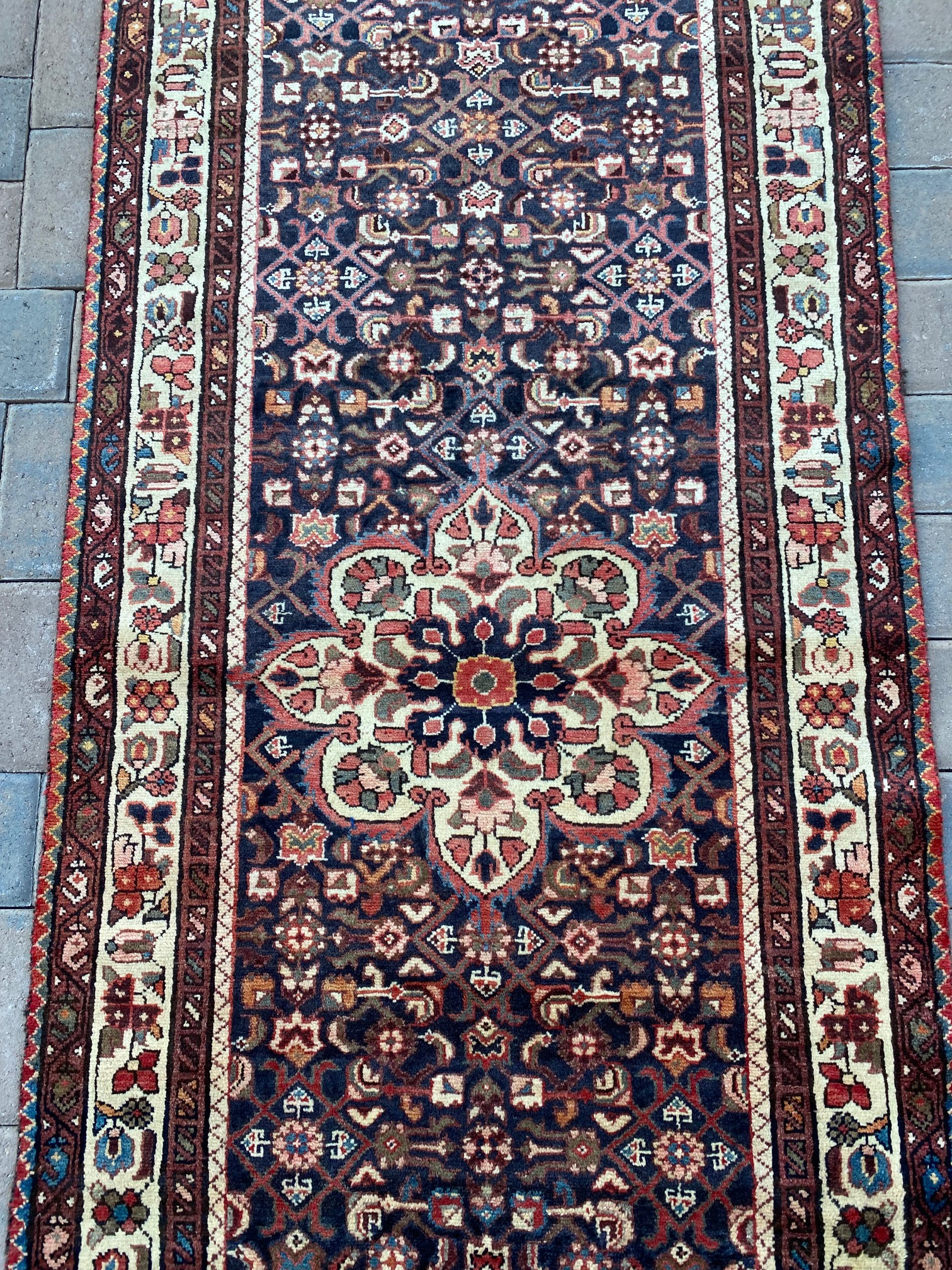 Persian Hosseinabad Runner