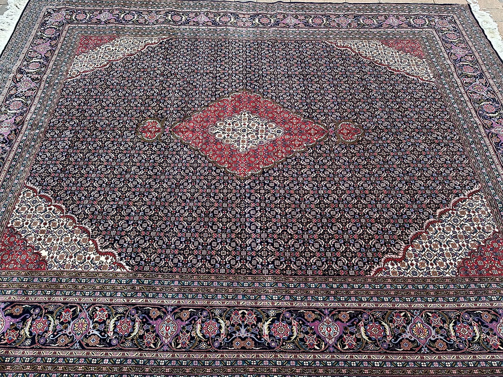 Thumbnail: Chinese Tabriz