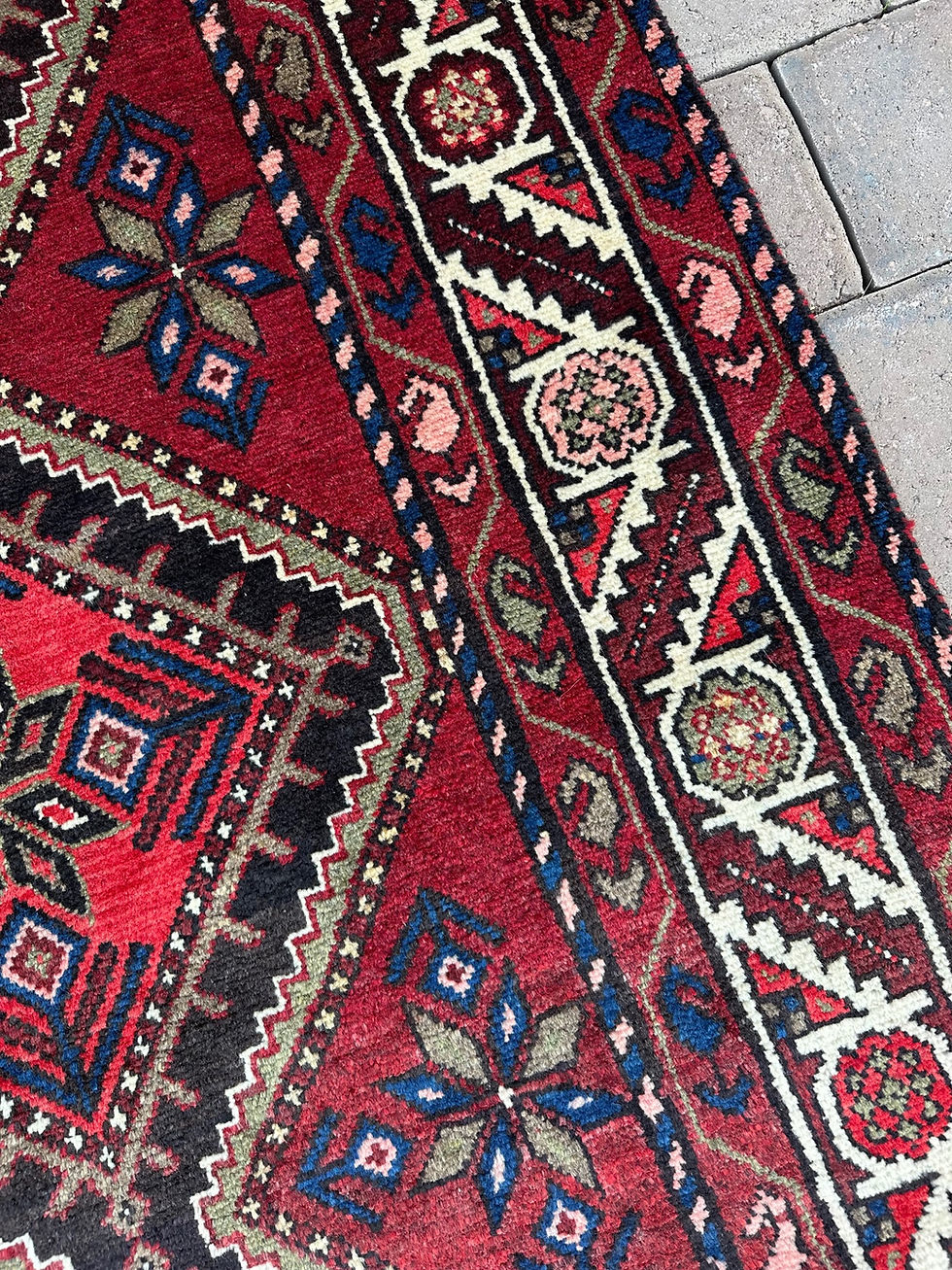 Thumbnail: Persian Koliai Runner