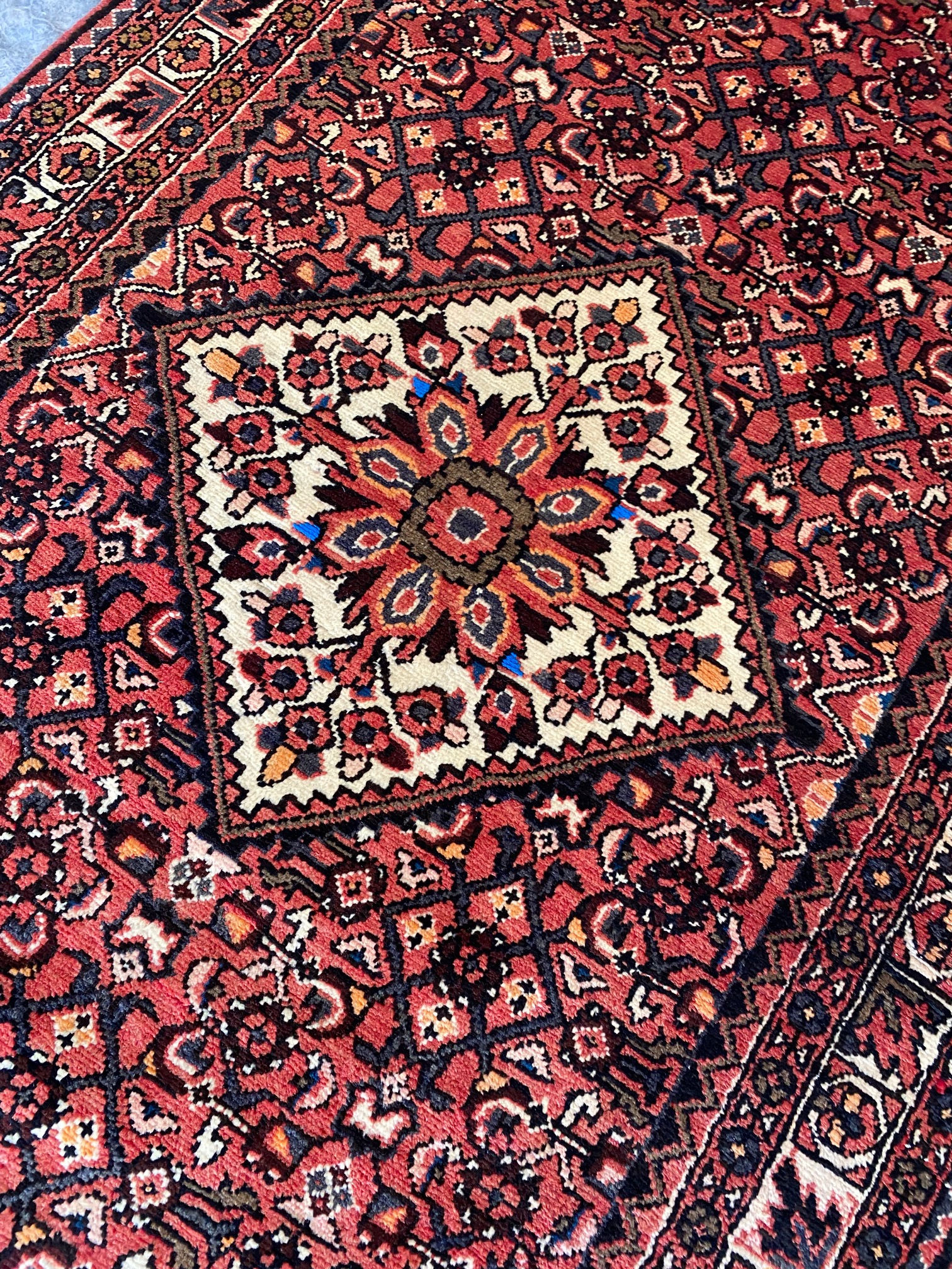 Persian Hosseinabad Runner