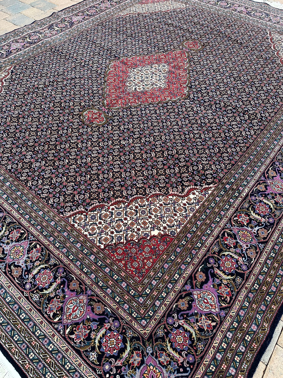 Thumbnail: Chinese Tabriz