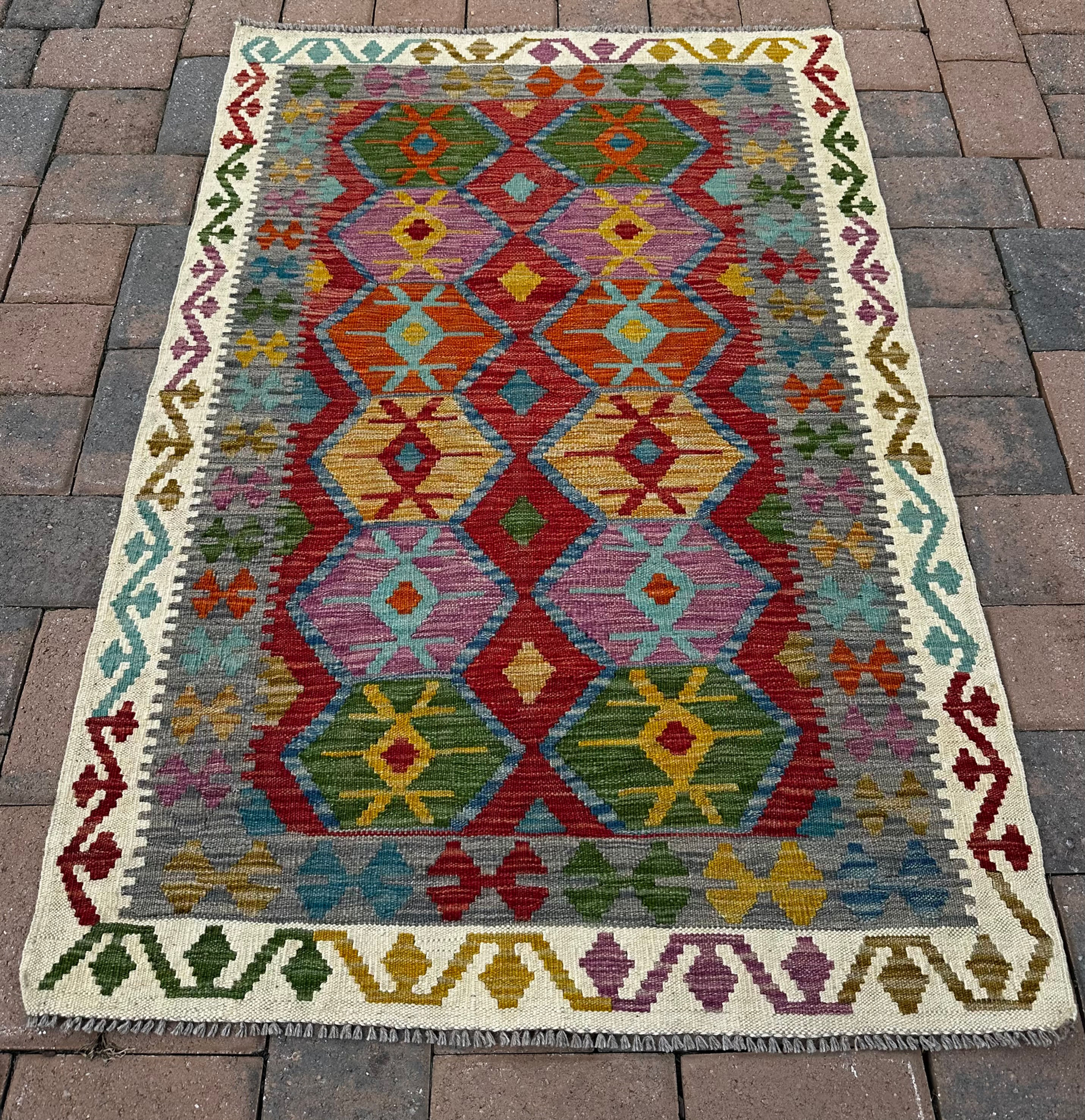 New Handmade Vibrant Geometric Kilim Accent Rug