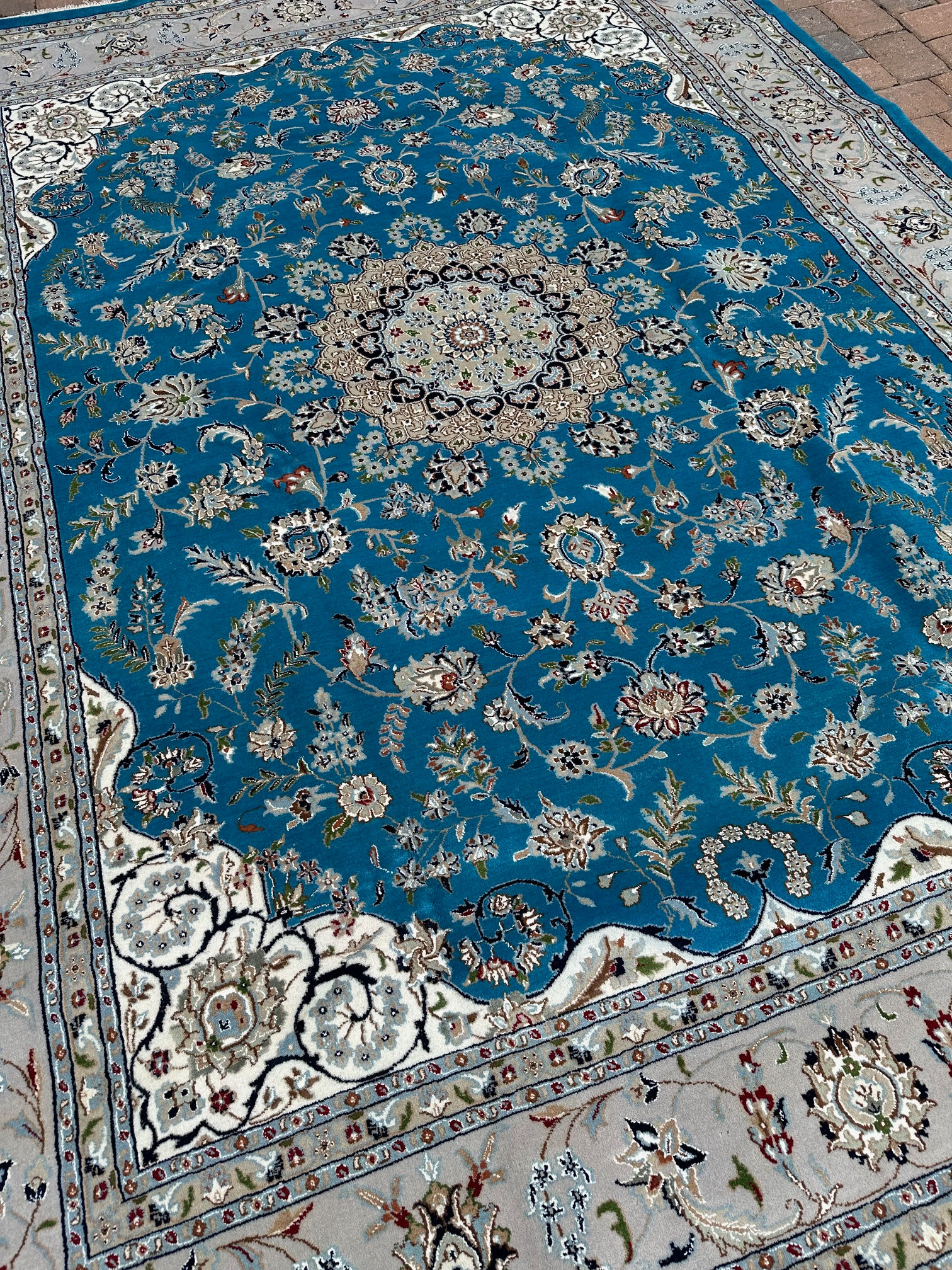 New Handmade Floral Blue Indian Rug, Persian Nain Design