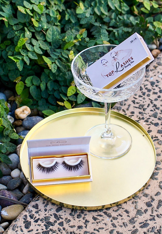 Top Lashes Beauty Bar