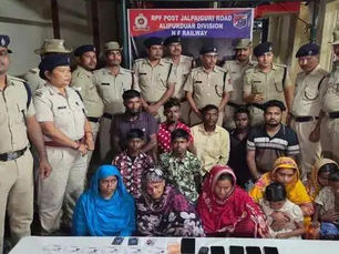 जलपाईगुड़ी में 14 बांग्लादेशी घुसपैठिए गिरफ्तार, चुनावी माहौल में गरमाई सियासत