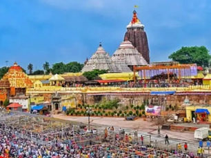 पुरी जगन्नाथ मंदिर में अनुष्ठानों में देरी पर सख्ती, खुंटिया सेवक 3 माह के लिए निलंबित