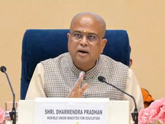 धर्मेंद्र प्रधान का ममता सरकार पर हमला—“सिस्टम पूरी तरह फेल”; सुप्रीम कोर्ट सख्त, चुनाव आयोग ने उठाया बड़ा कदम