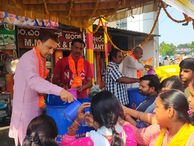 रामनवमी पर सेवा का अनूठा उदाहरण: ऑटो चालक संघ ने किया छाछ वितरण