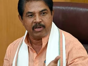 बेंगलूरु की जक्कूर फ्लाइंग स्कूल बंद करने की साजिश? विपक्ष का आरोप, 370 एकड़ जमीन पर रियल एस्टेट की नजर