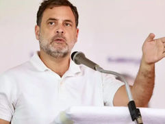 पुडुचेरी में कांग्रेस का ‘5 गारंटी’ दांव