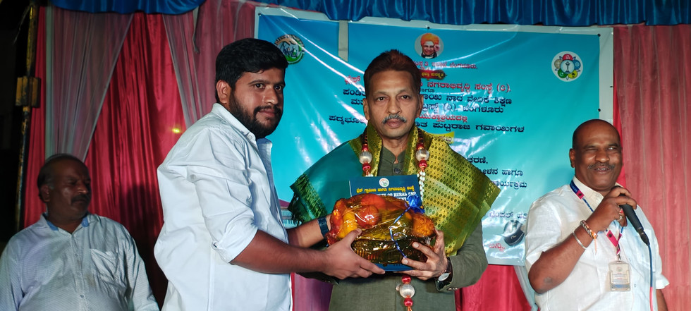 Man receives honor at Pandit Puttaraju Gavai Jayanti ceremony