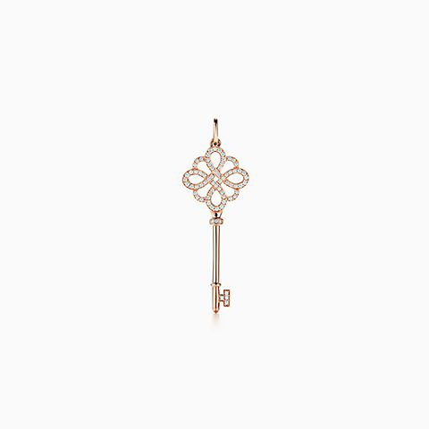 Tiffany Keys knot key pendant in 18k