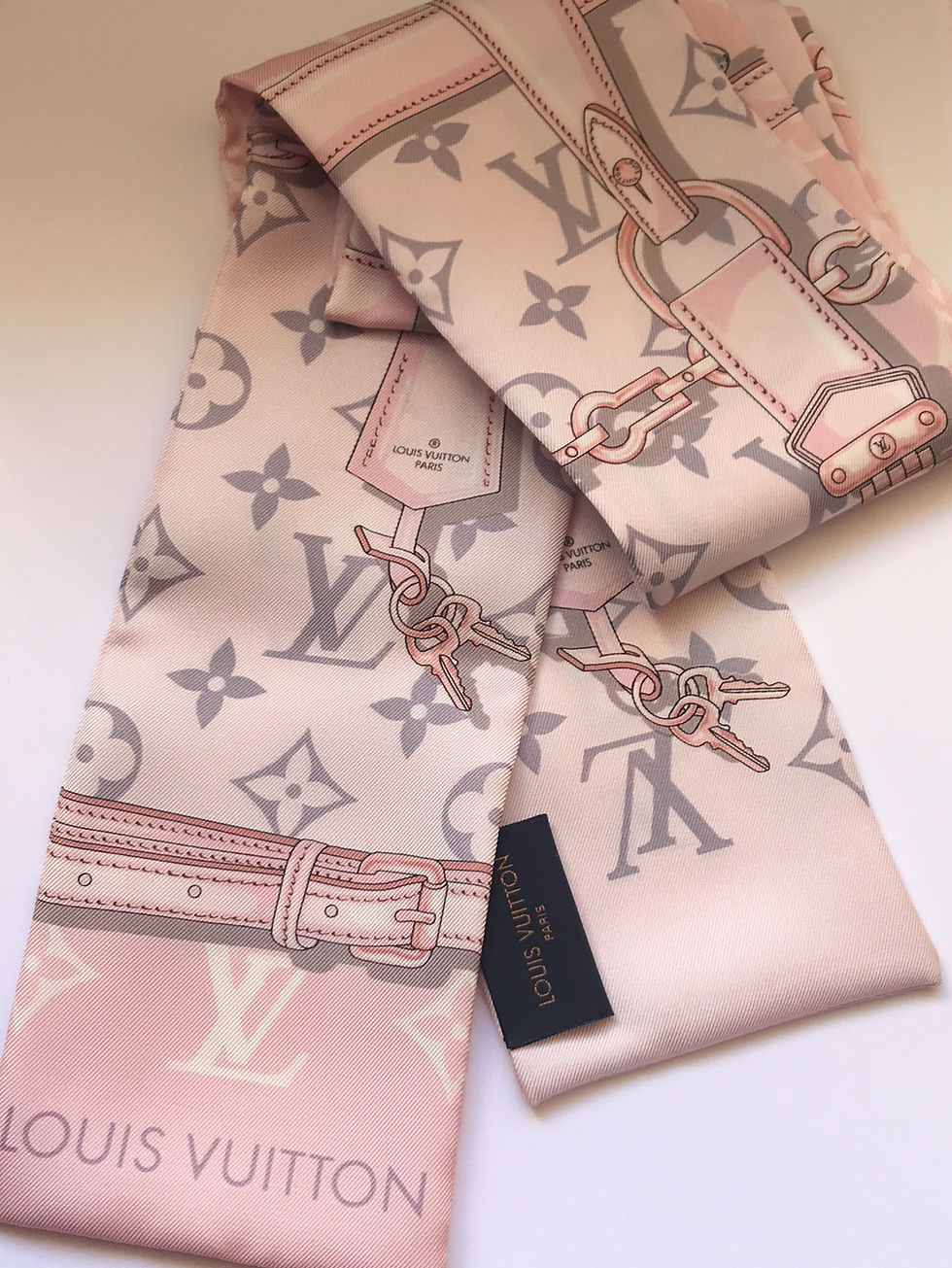 Thumbnail: Bandeau Louis Vuitton