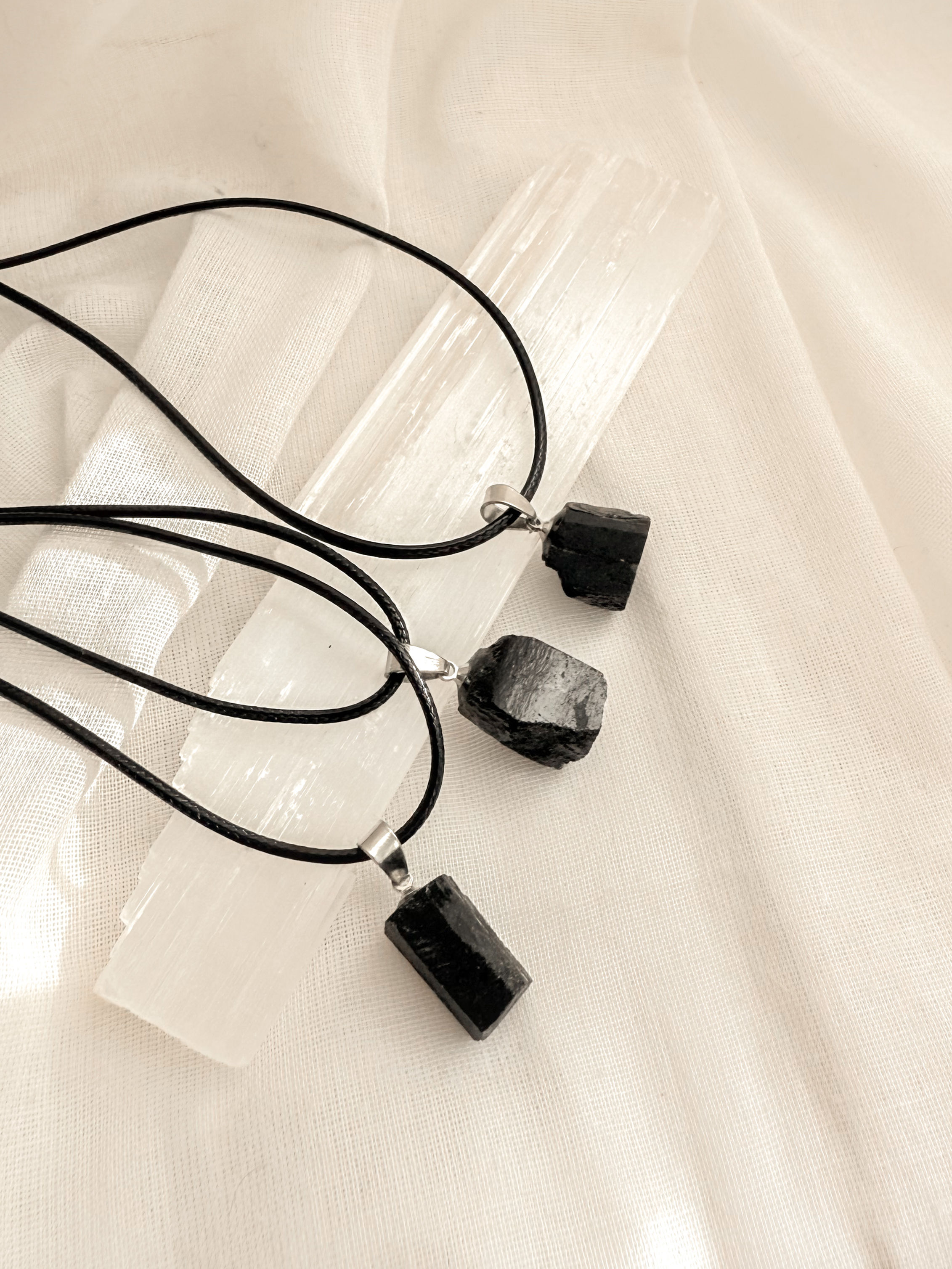 Kette mit schwarzem Turmalin Schutzstein