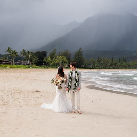 Alyssa & Dylan's North Shore Kauai beach wedding 