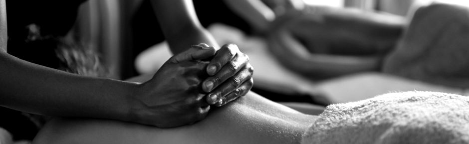 massage duo Pau_edited.jpg