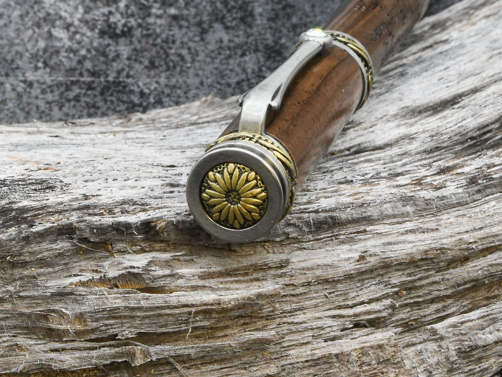 Thumbnail: Battle of Falling Waters English Walnut Deluxe Executive Pen in Pewter/Brass