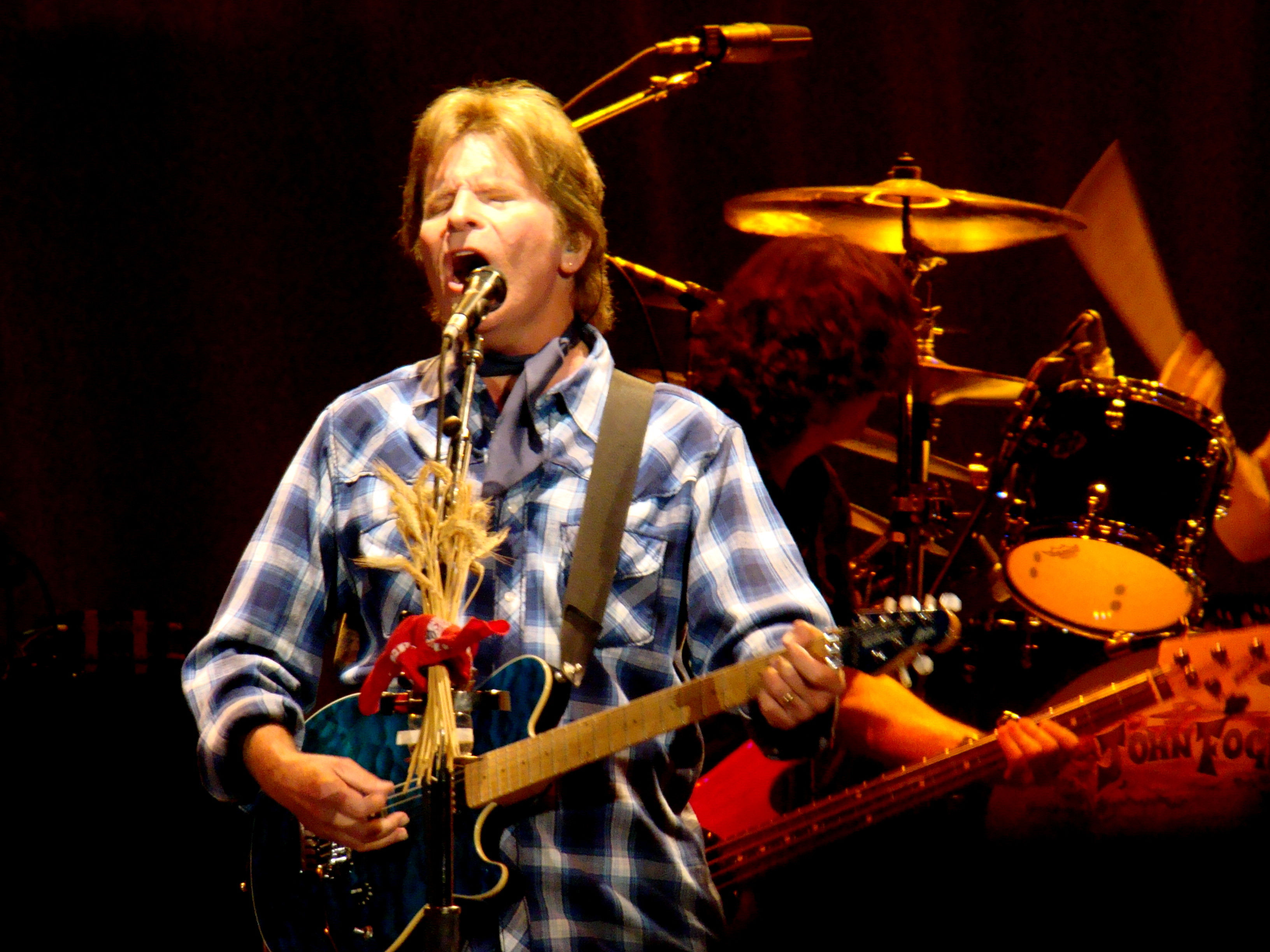 John Fogerty, November 3, 2007, Upper Darby, PA, Tower Theater, P3