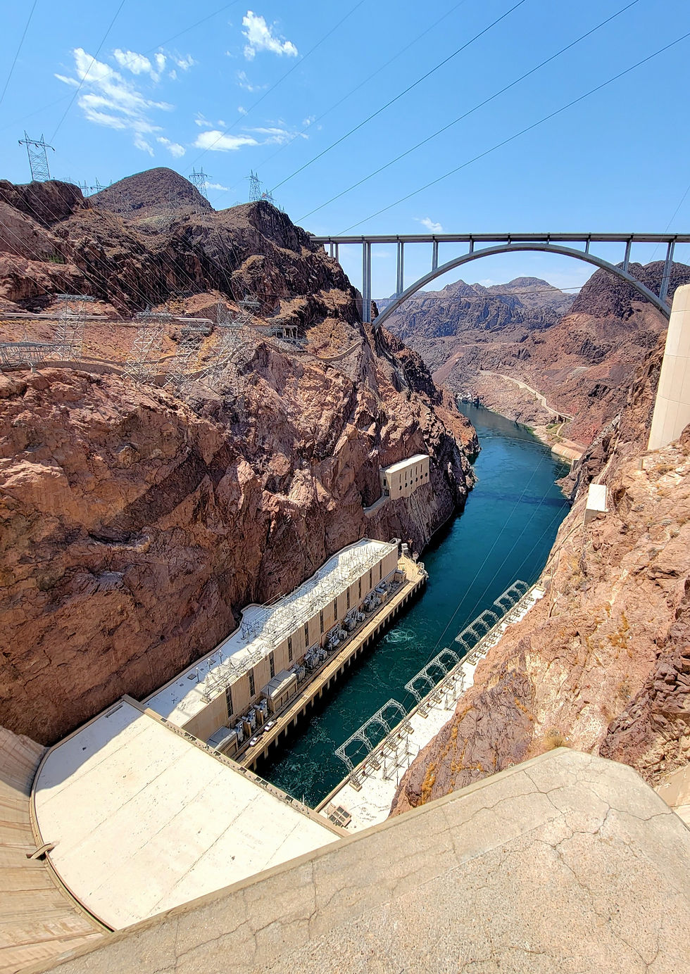 A Day at the Hoover Dam: All Your Dam Essentials!