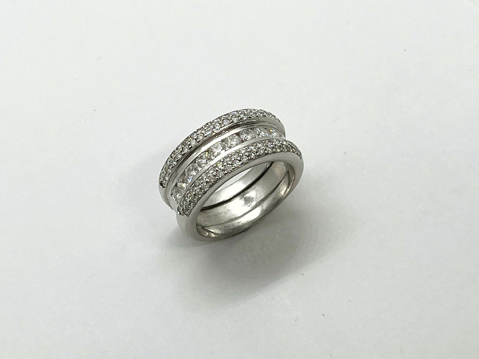Miniatura: Anillo Diamantes
