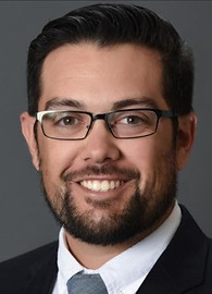 Headshot - Richie.jpg