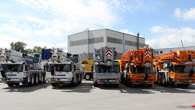 30 Second Takeaway German crane rental and heavy-lift specialist MaxiKraft has placed a major order for 22 Grove GMK All Terrain cranes , ranging from 60 to 250 tonnes . Supplied by Manitowoc and its local distributor KranAgentur Werner , the investment strengthens MaxiKraft’s multi-axle crane fleet, with deliveries beginning now and continuing throughout the year. Large-Scale Grove Order Strengthens MaxiKraft Fleet MaxiKraft , the German crane rental, heavy lift, and heavy transport group, has ordered 22 new Grove GMK All Terrain cranes , marking one of its most significant fleet investments to date. The order covers three-, four-, and five-axle All Terrain cranes , reinforcing MaxiKraft’s capacity across a broad range of lifting applications. Crane Models Span 60 to 250 Tonnes The new Grove order includes models ranging from the 60-tonne GMK3060-2 through to the five-axle 250-tonne GMK5250L-1 . While the full mix includes three-, four-, and five-axle machines, the majority of the order consists of four- and five-axle models , underlining MaxiKraft’s continued focus on higher-capacity, versatile All Terrain cranes . Manitowoc and KranAgentur Werner Partnership The order was placed directly with Manitowoc , Grove’s parent company, in partnership with long-standing local distributor KranAgentur Werner , which will also provide ongoing sales and technical support . Deliveries have already begun, with additional units scheduled for handover throughout the remainder of the year . Andreas Werner , of KranAgentur Werner , commented: “We would like to thank Maik Kanitzky and his team for the renewed trust they have placed in us and the latest cranes from Grove .” Three Decades of Growth for MaxiKraft MaxiKraft was founded in February 1992 by Maik Kanitzky in Züllsdorf/Herzberg, Brandenburg . The company experienced rapid early expansion, opening five branches within its first seven years . Further growth followed with the creation of additional specialist companies: MaxiMum (2000) Kranlogistik Sachsen (2002) Kranlogistik Lausitz (2004) Treffler (2019) Today, the MaxiKraft Group operates from 26 locations and employs around 500 people , providing crane rental, heavy lift, and transport services across Germany. Strategic Investment in Multi-Axle All Terrain Cranes The addition of 22 Grove GMK All Terrain cranes further strengthens MaxiKraft’s ability to support complex lifting, infrastructure, industrial, and heavy transport projects . With capacities extending up to 250 tonnes , the new cranes enhance flexibility across both regional and national operations, while reinforcing the group’s long-standing relationship with Grove and Manitowoc . About MaxiKraft MaxiKraft is a German crane rental, heavy lift, and heavy transport group operating nationwide from 26 locations . Founded in 1992, the company has grown into a multi-company group employing around 500 people , delivering lifting and logistics solutions across construction, industry, and infrastructure sectors. 🔗 Website: https://www.maxikraft.de About Grove / Manitowoc Grove , part of The Manitowoc Company , is a global leader in All Terrain crane design and manufacturing , known for the GMK series and its focus on mobility, performance, and reliability. 🔗 Website: https://www.manitowoc.com/grove About KranAgentur Werner KranAgentur Werner is a German crane sales and service specialist and long-standing distributor for Grove mobile cranes , providing sales, support, and technical expertise to crane operators across the region. Frequently Asked Questions How many cranes has MaxiKraft ordered? A total of 22 Grove GMK All Terrain cranes . What capacities are included in the order? The cranes range from 60 tonnes (GMK3060-2) up to 250 tonnes (GMK5250L-1) . Who supplied the cranes? The order was placed with Manitowoc , supported by local distributor KranAgentur Werner . When will the cranes be delivered? Deliveries have already started and will continue throughout the year . How large is MaxiKraft today? The group operates from 26 locations and employs around 500 people .