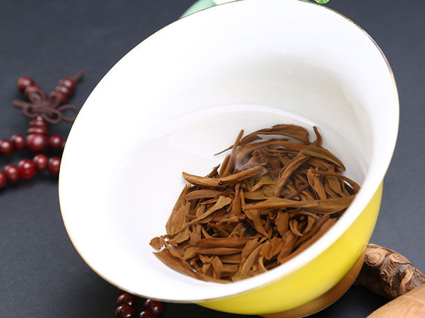 Thumbnail: wuyi black tea