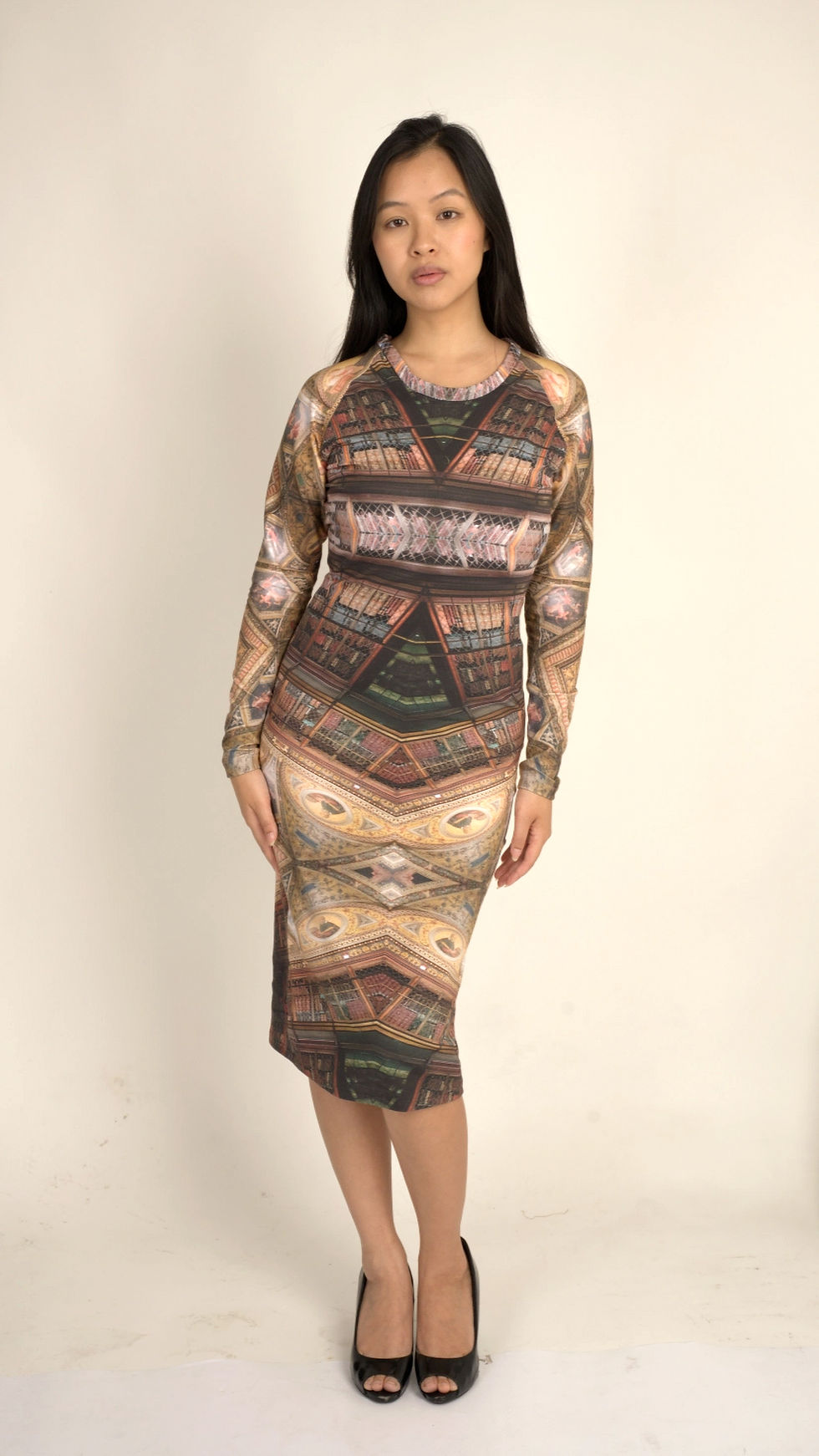 Thumbnail: Manhattan Morgan Raglan Dress Made in the USA