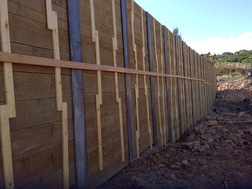 Deep Soldier-Pile & Tieback Wall on SR‑13 Repair Project, Oakland