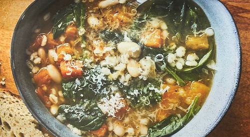 Soupe à la courge et épinards