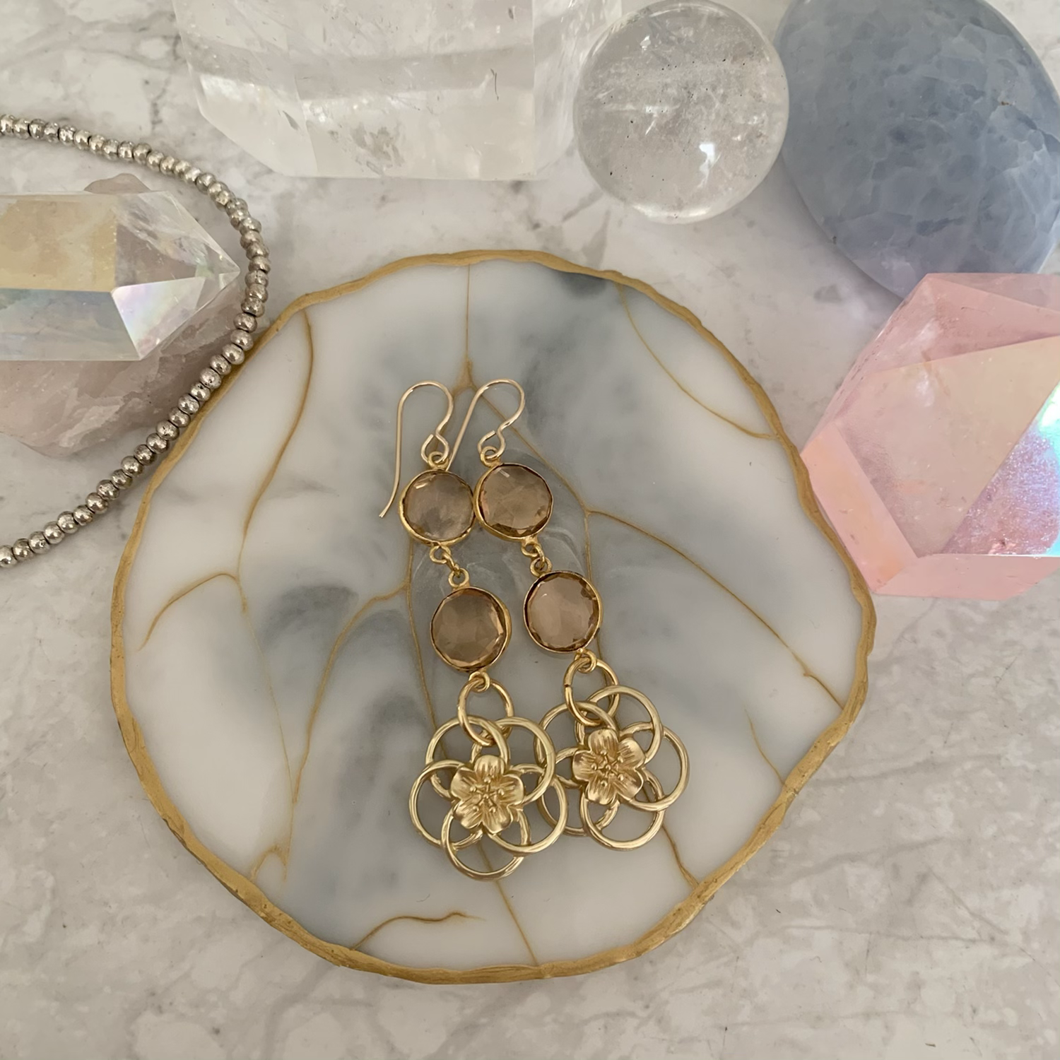 Peach Quartz Flowing Flower