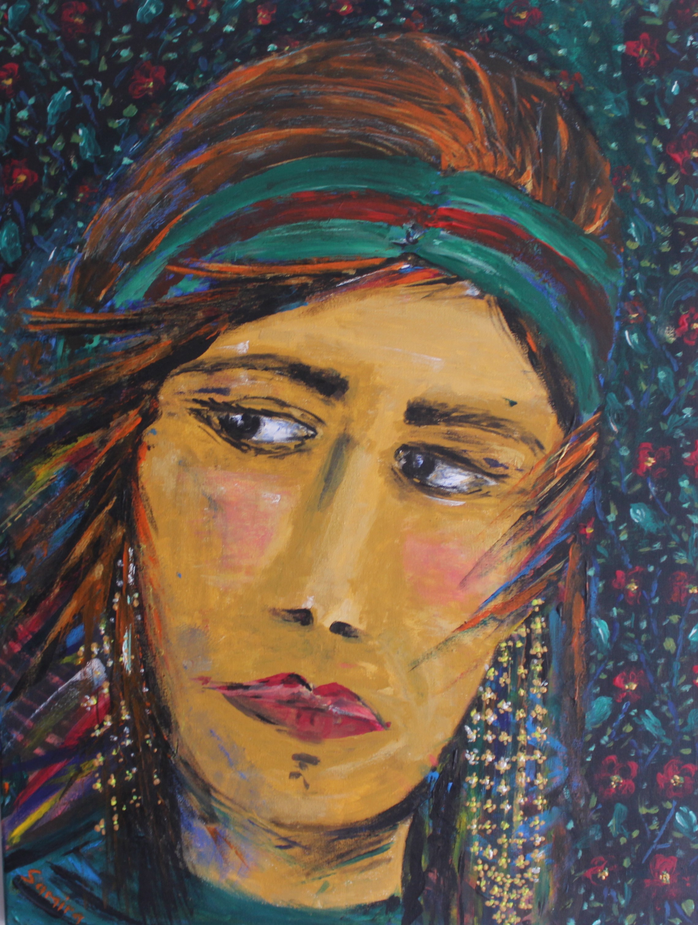 Glittery Glance