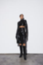 Прев'ю: Комплект бермуди з блузою з еко-шкіри бежевий