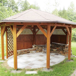 Gartenlaube aus Holz