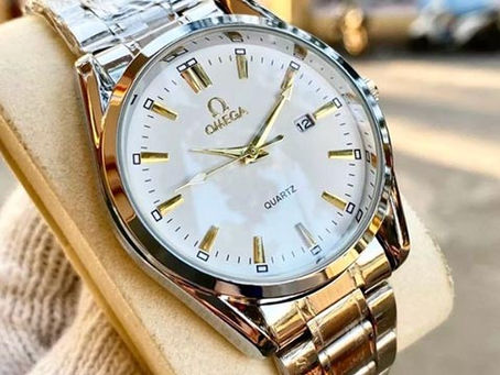 Giá Đồng Hồ Omega Nam Chính Hãng: Có Nên Mua Cũ?